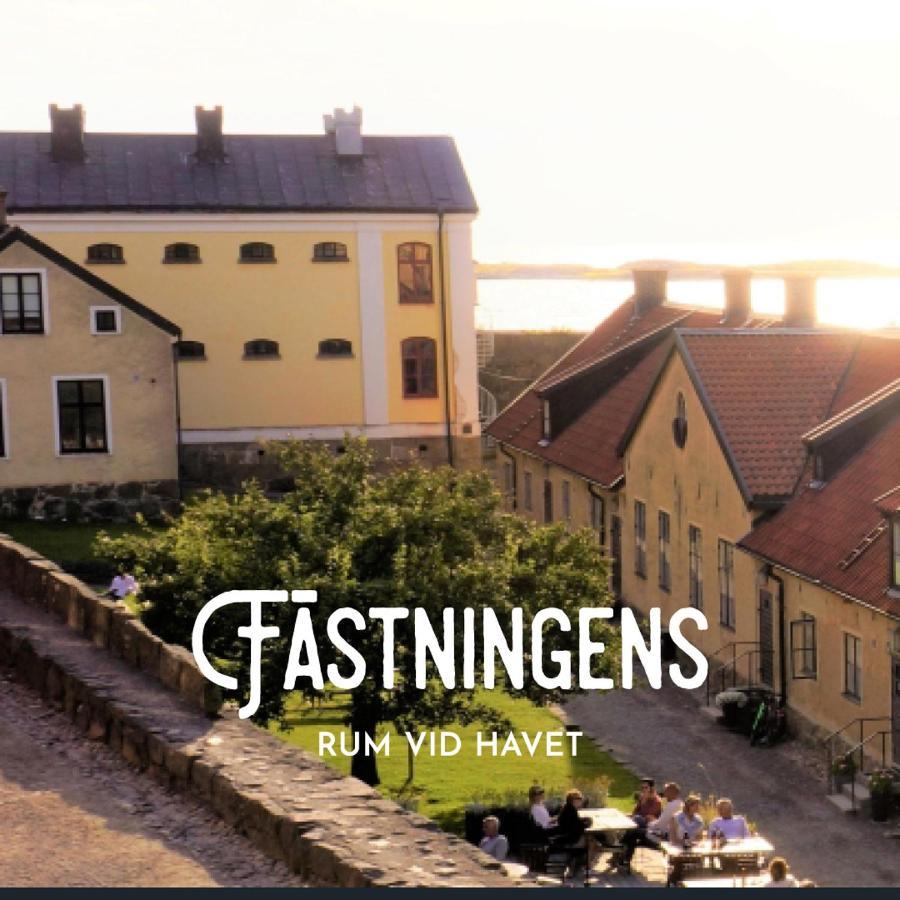 Bed and Breakfast Faestningens Варберг Экстерьер фото