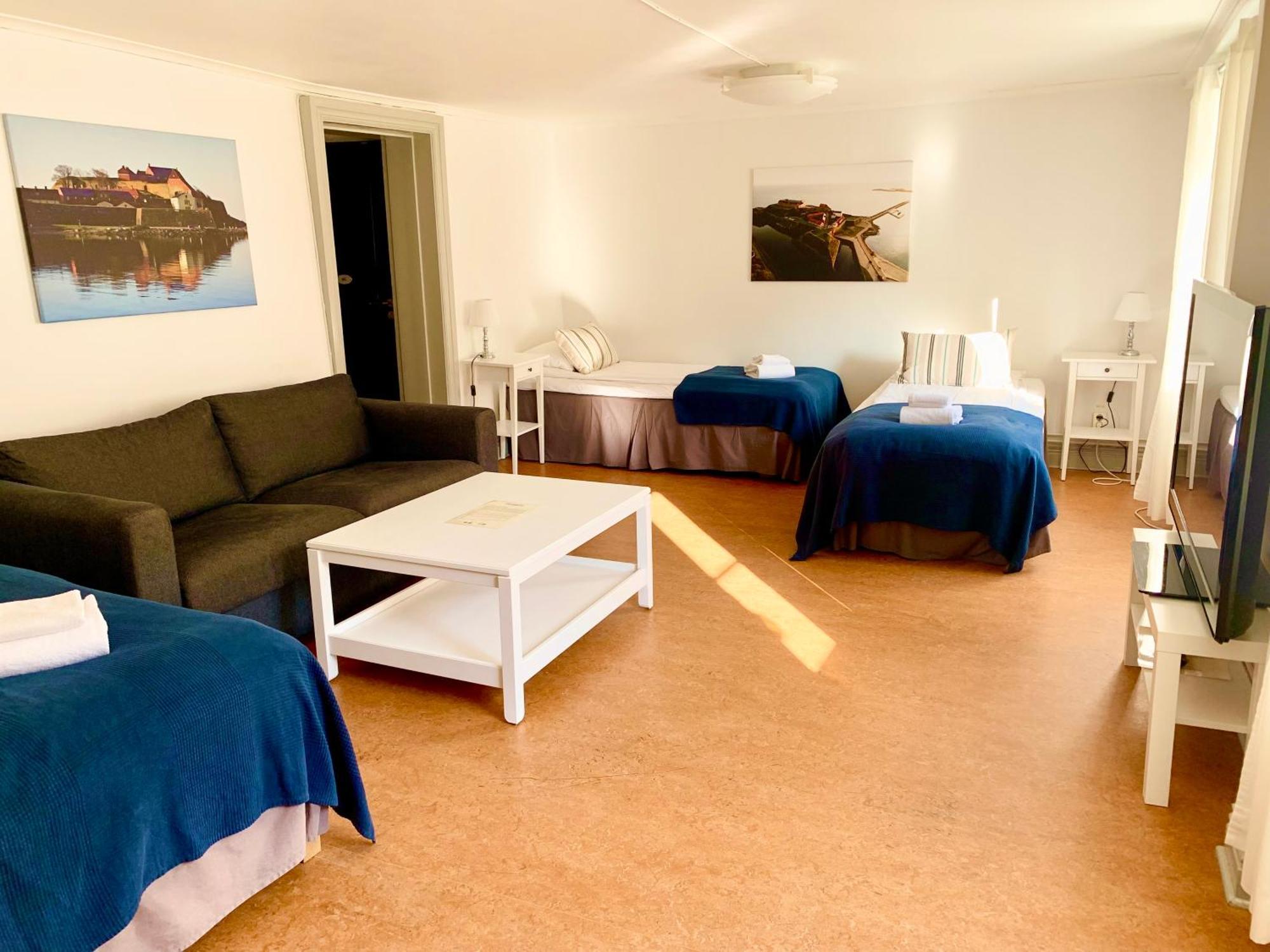Bed and Breakfast Faestningens Варберг Экстерьер фото
